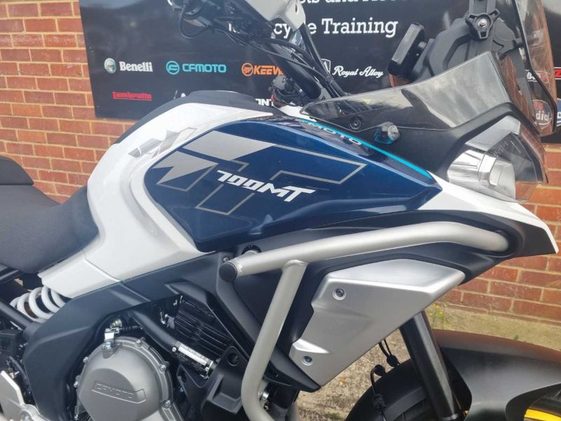 cfmoto 2wheel CF 700MT