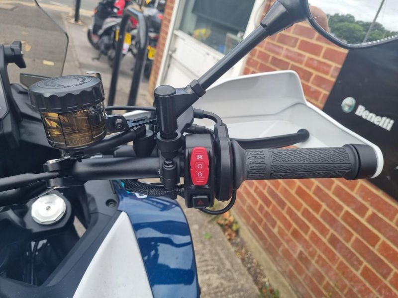 cfmoto 2wheel CF 700MT