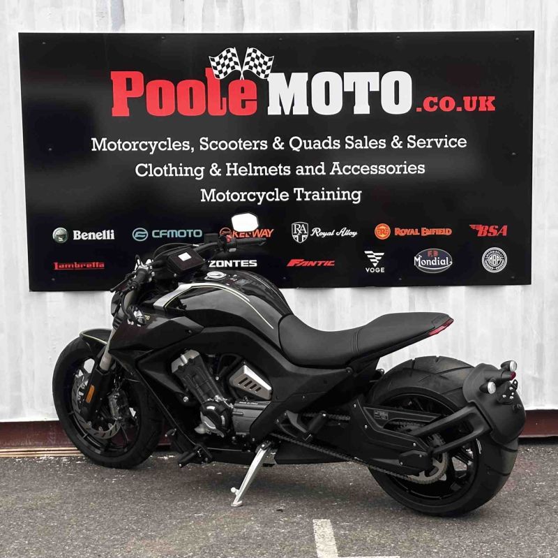 benda moto BENDA LFC700