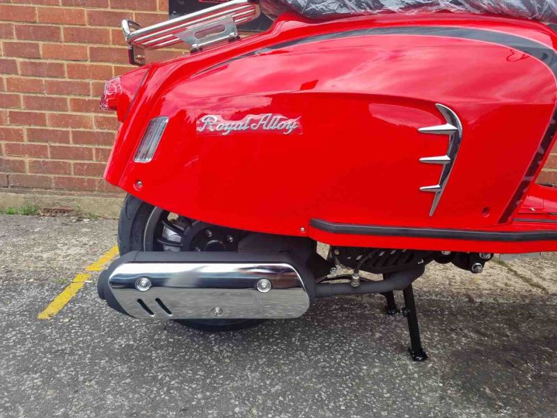 royal alloy GT1 125 LC