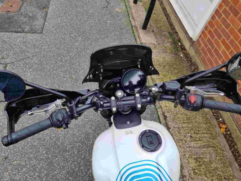 royal enfield GUERRILLA 450