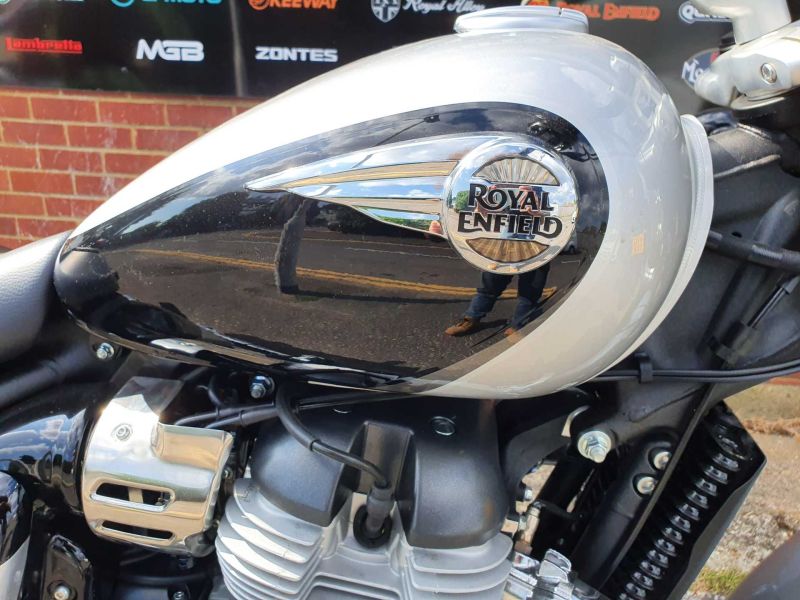 royal enfield SUPER METEOR 650 E5