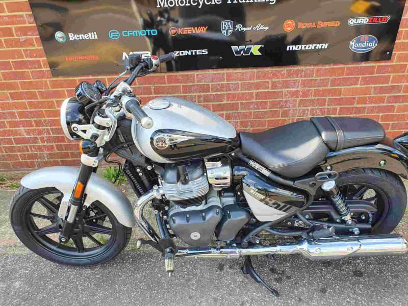 royal enfield SUPER METEOR 650 E5