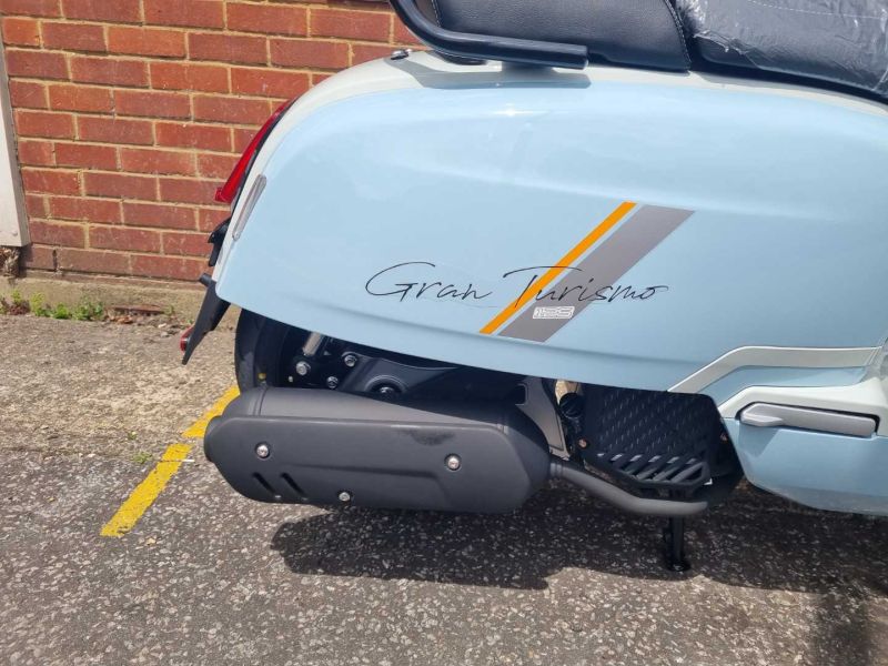 royal alloy GT2 125 ROUND LAMP