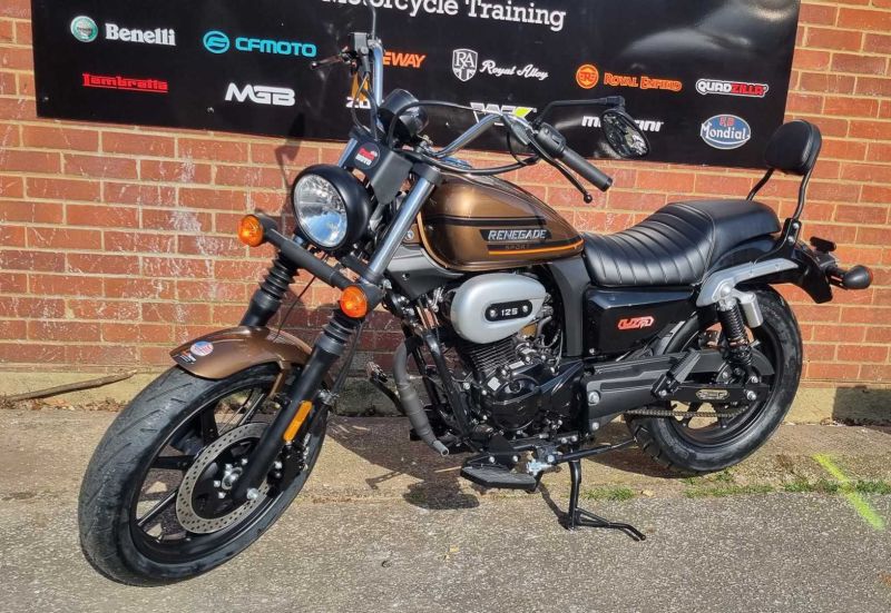 um RENEGADE SPORT 125
