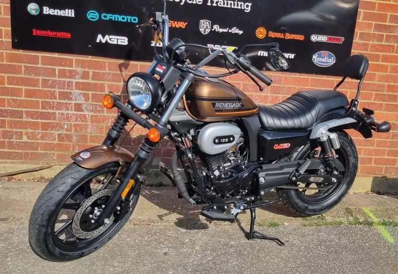 um RENEGADE SPORT 125