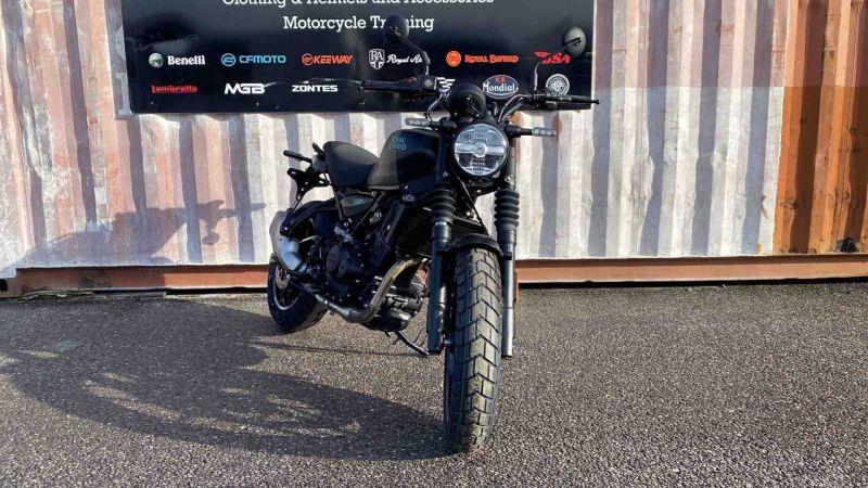 royal enfield GUERRILLA 450