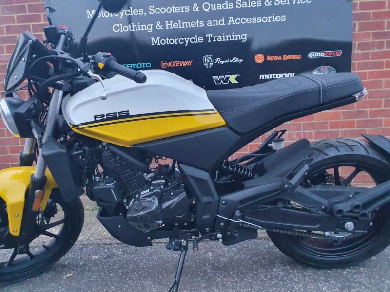 lexmoto RSS125 SCRAMBLER