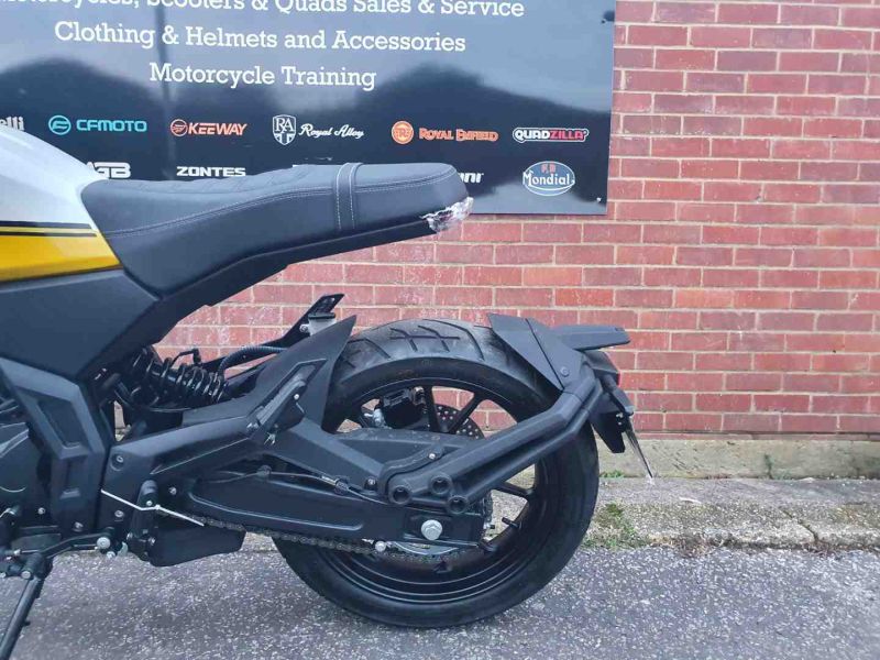 lexmoto RSS125 SCRAMBLER