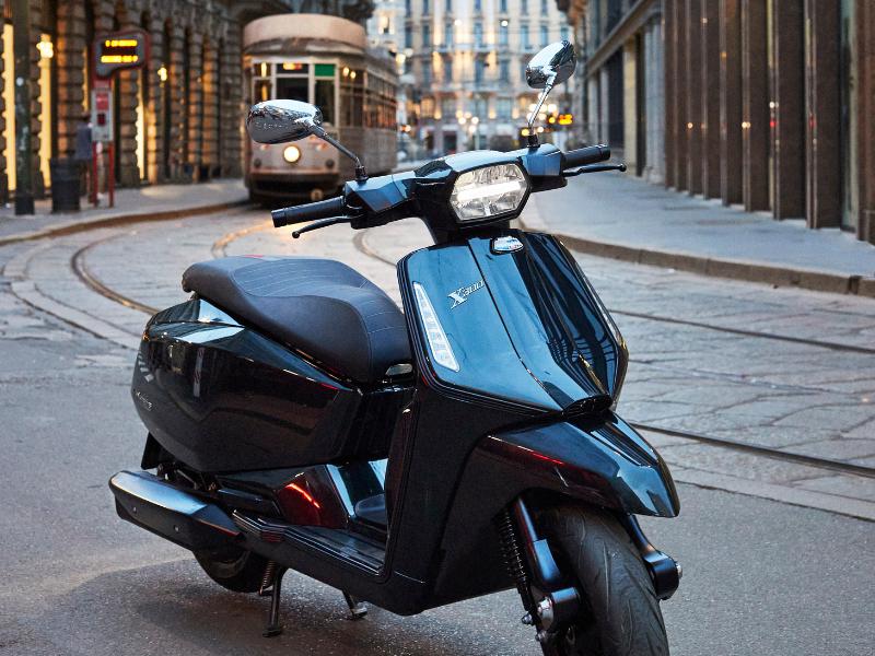 lambretta X300 SR