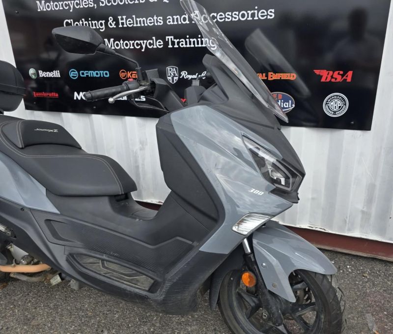 sym JOYMAX Z 300