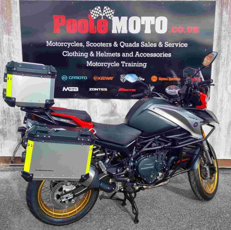 qjmotor SRT 900 SX