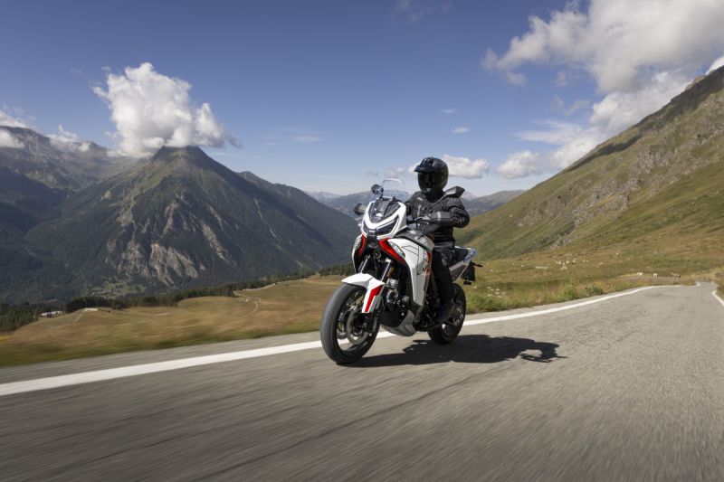 moto morini X-CAPE 1200