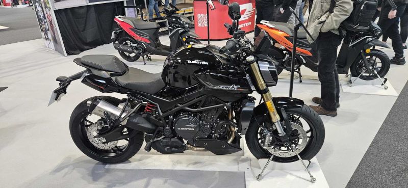 qjmotor SRK 800