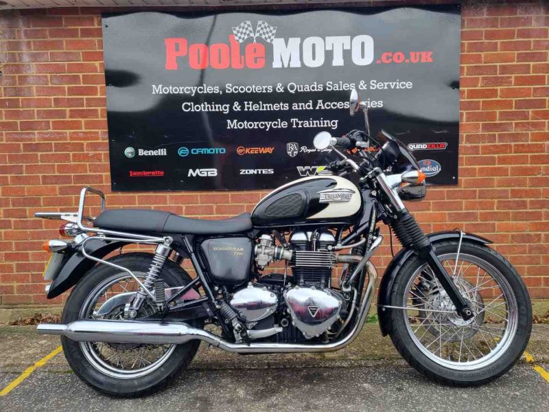 triumph T100