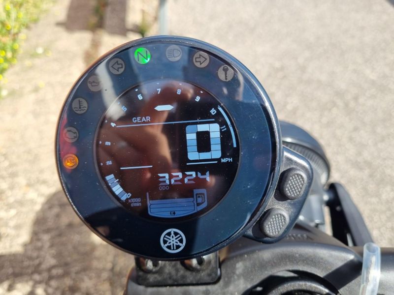 yamaha XSR700