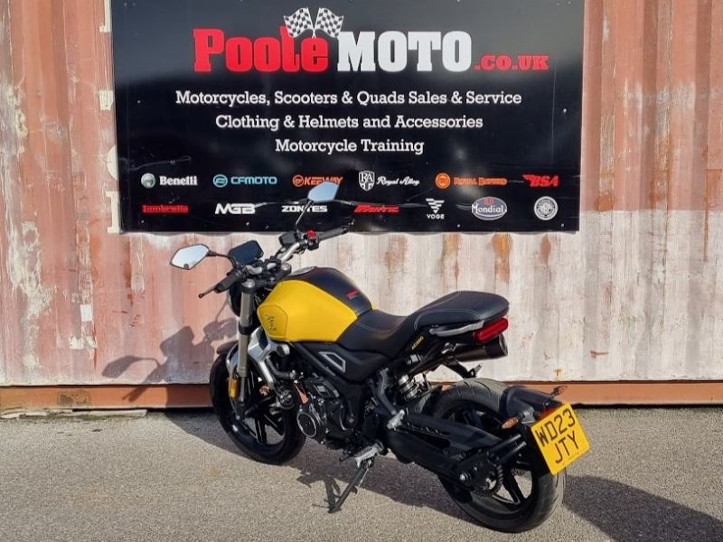 voge 350AC
