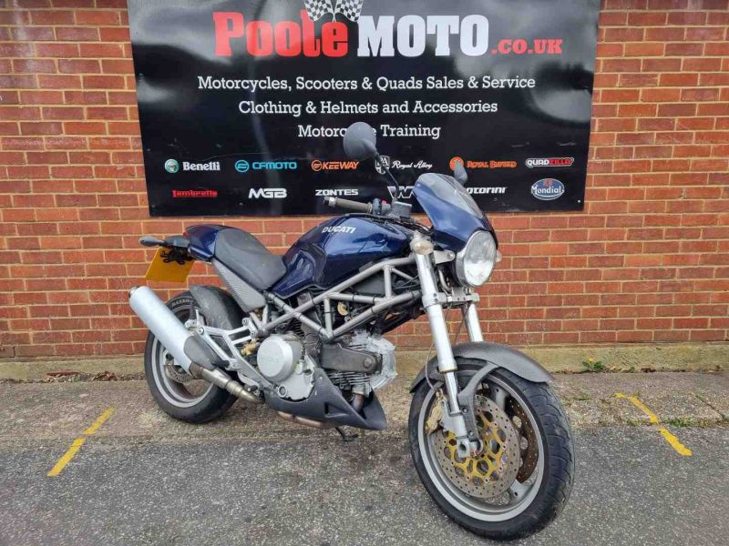 ducati MONSTER