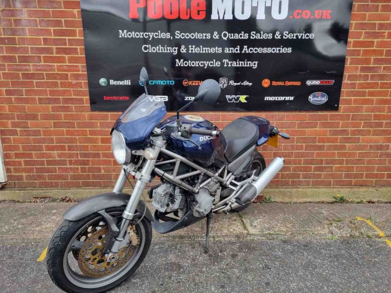 ducati MONSTER