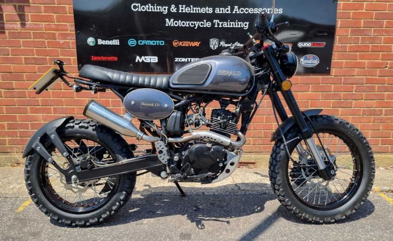herald MAVERICK 125