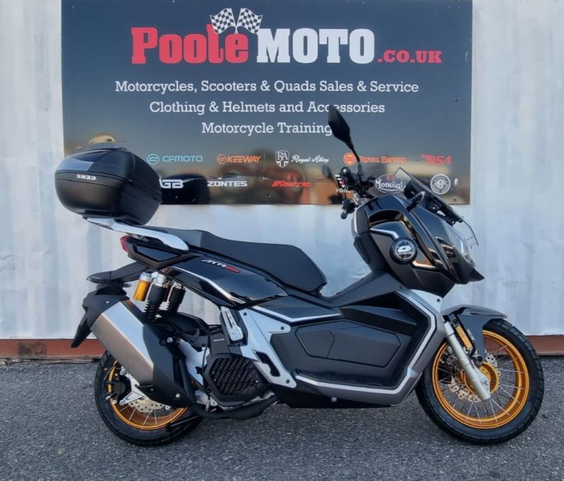 voge SR1 ADV
