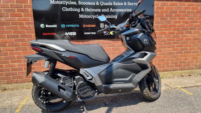 voge SR1 ADV