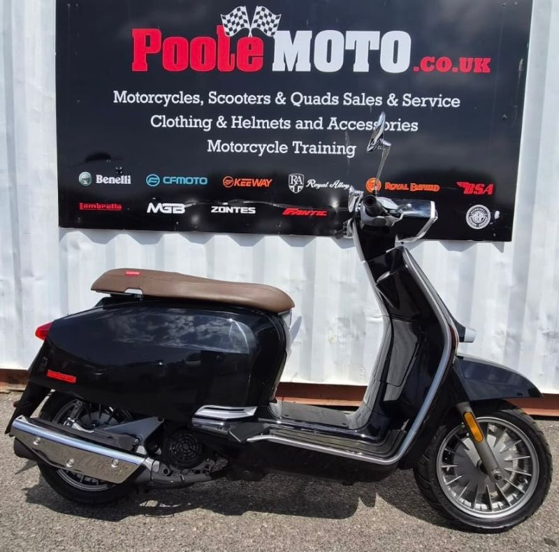 lambretta V200 SPECIAL