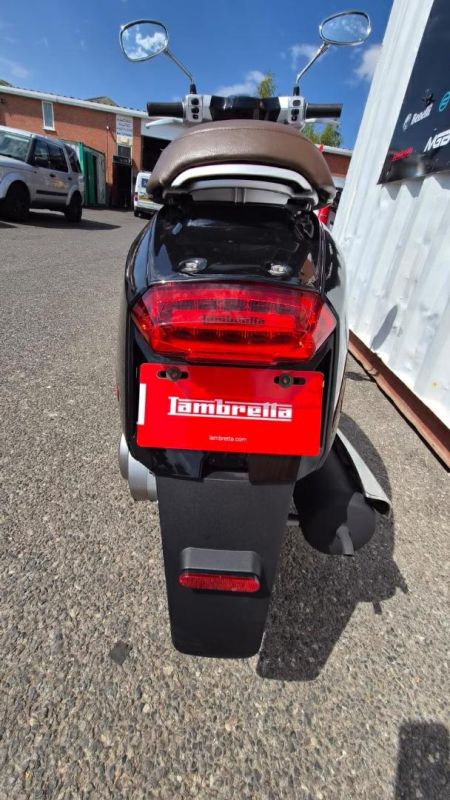 lambretta V200 SPECIAL