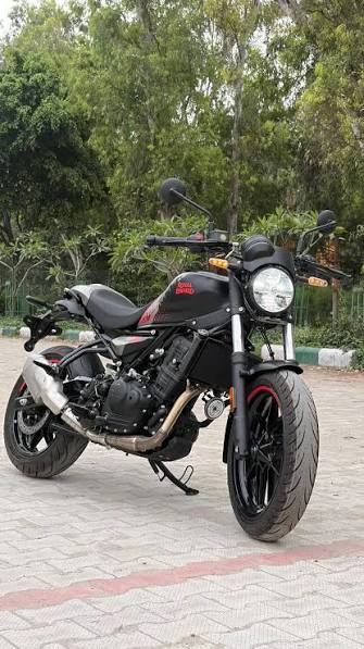 royal enfield GUERRILLA 450