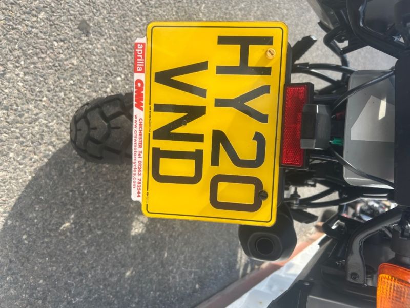 royal enfield HIMALAYAN 411