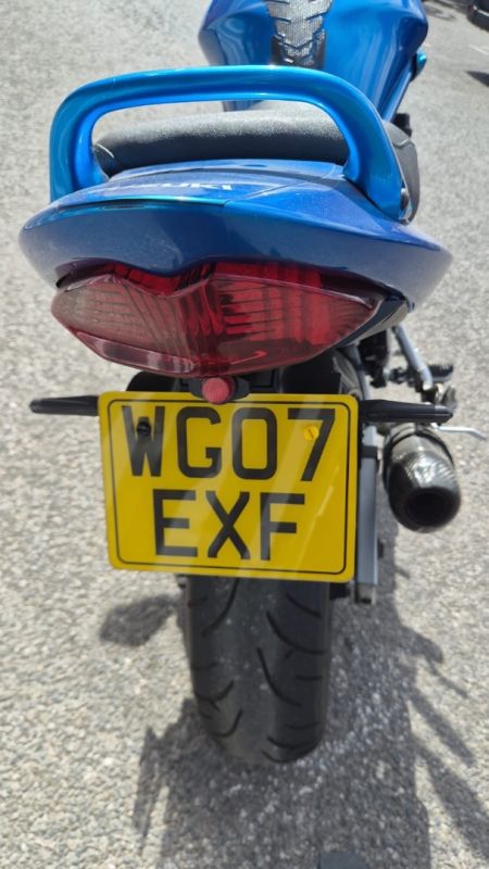suzuki GSF650