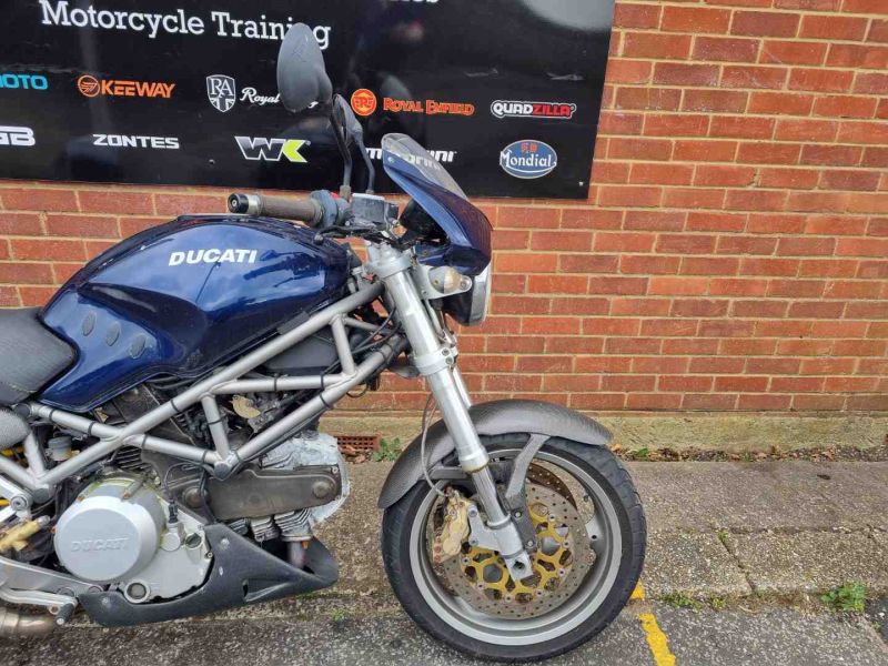ducati MONSTER