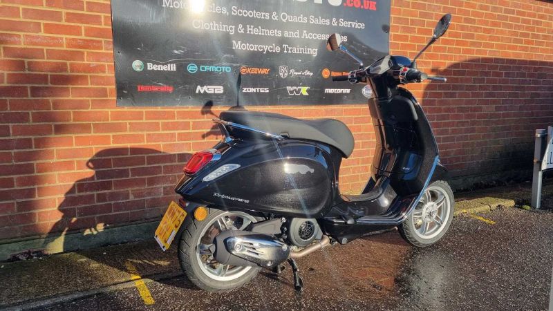 piaggio VESPA PRIMAVERA 125