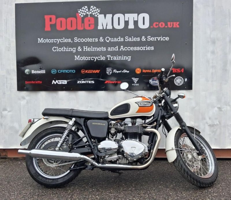 triumph T100