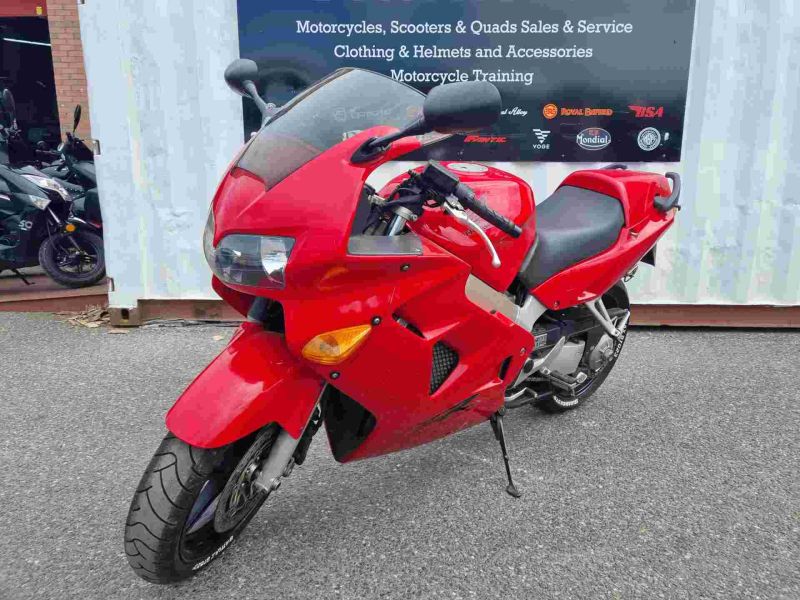 ducati SUPERSPORT S