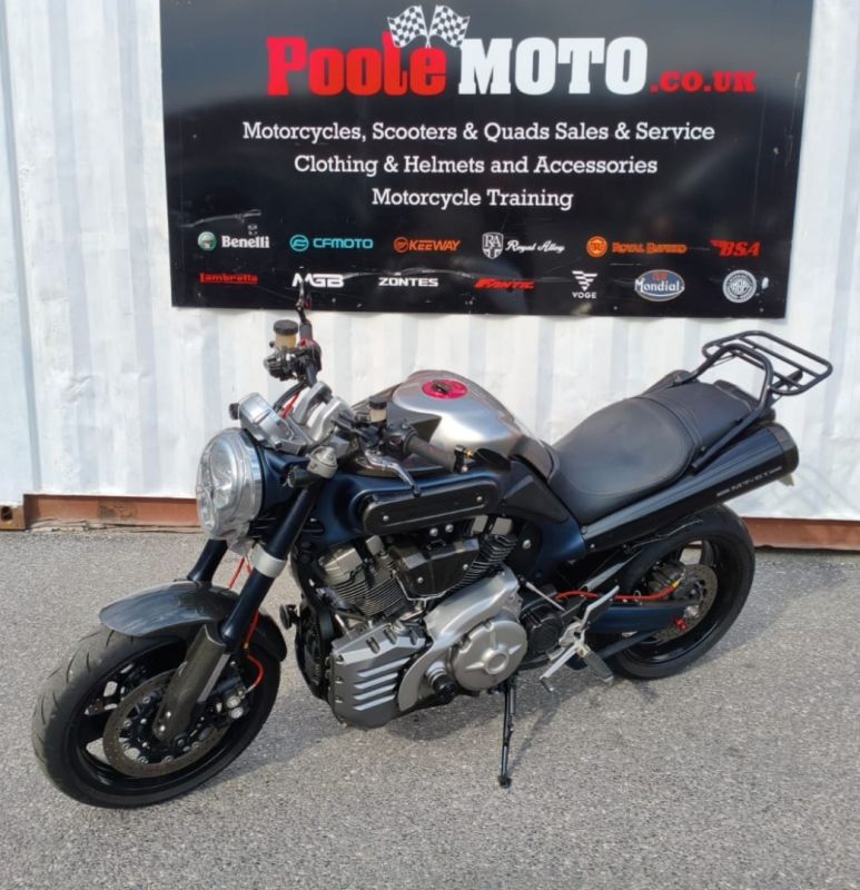 yamaha MT01