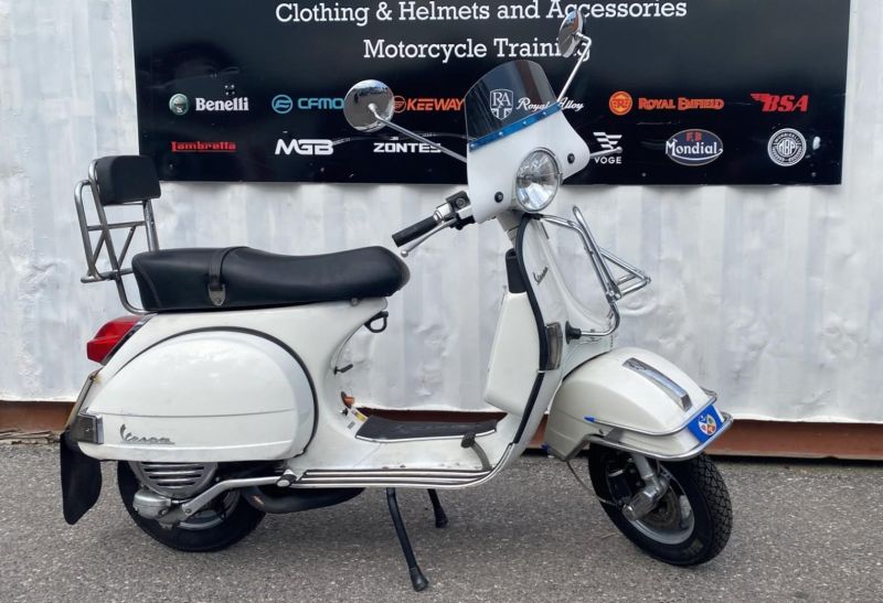 piaggio PX150