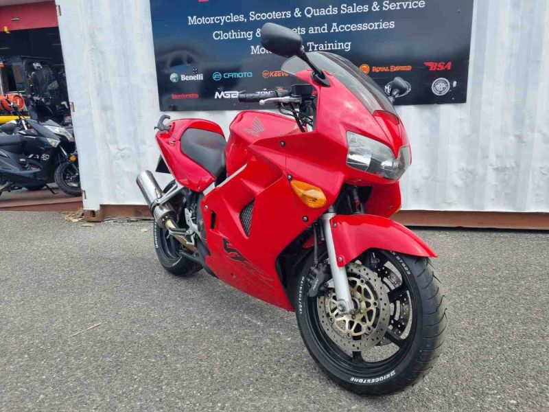 honda VFR800