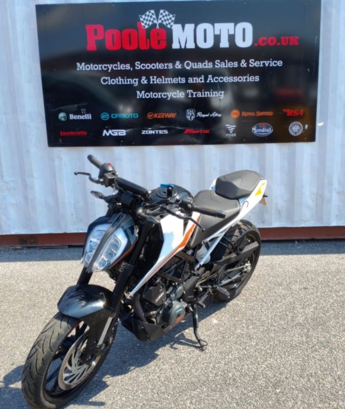 ktm DUKE 390