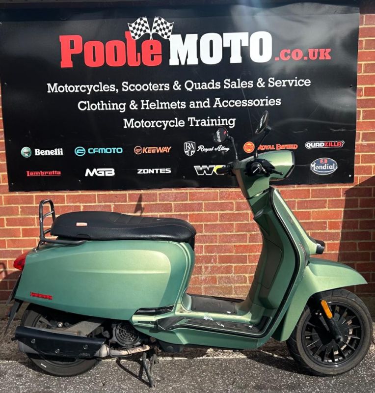 lambretta V125 SPECIAL