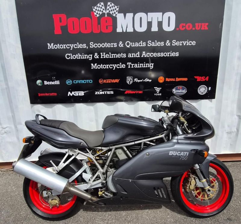 ducati 750SS