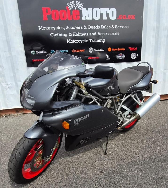 ducati 750SS