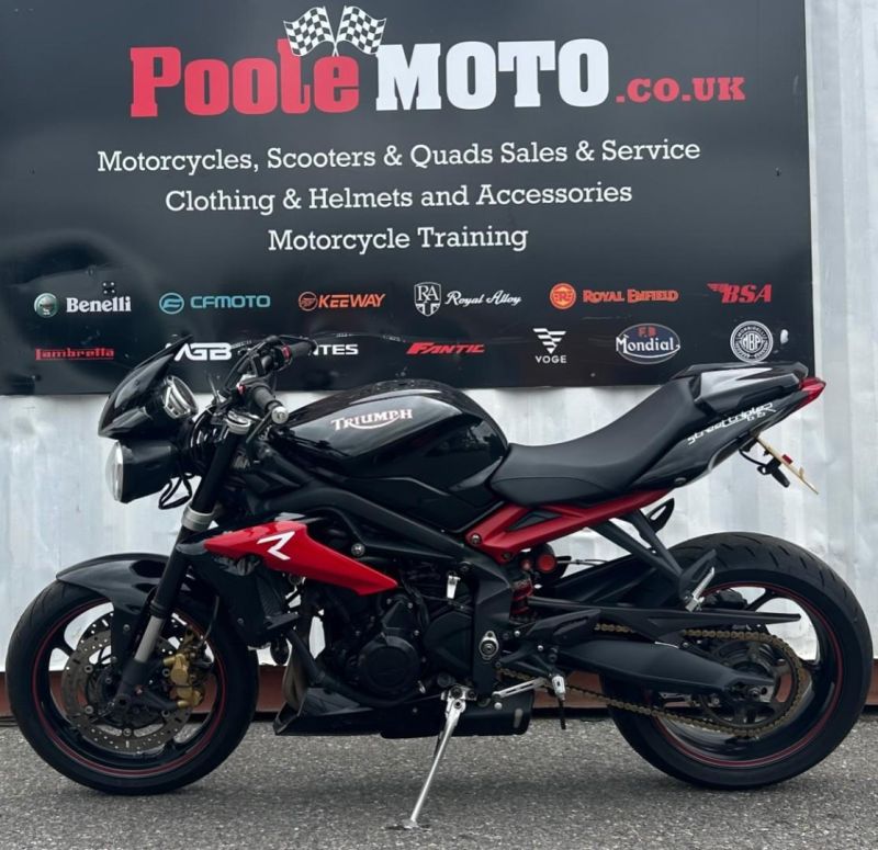 triumph STREET TRIPLE ABS