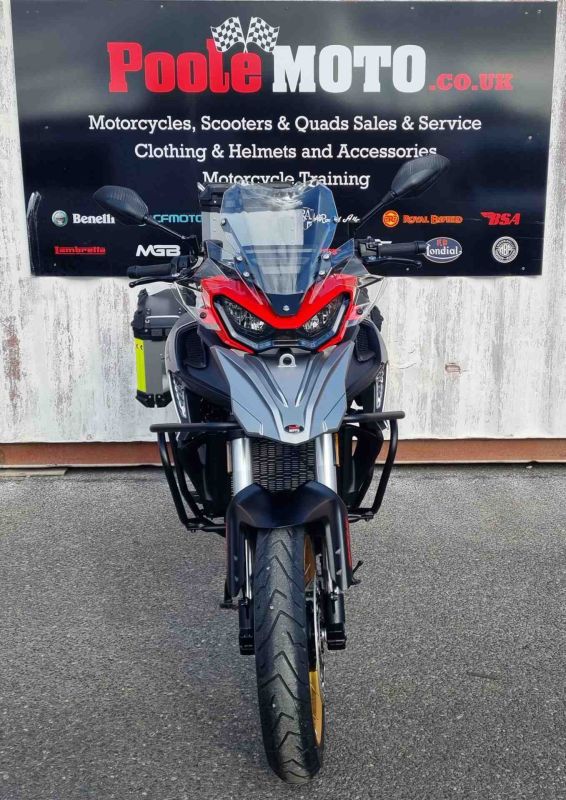 qjmotor SRT 900 SX