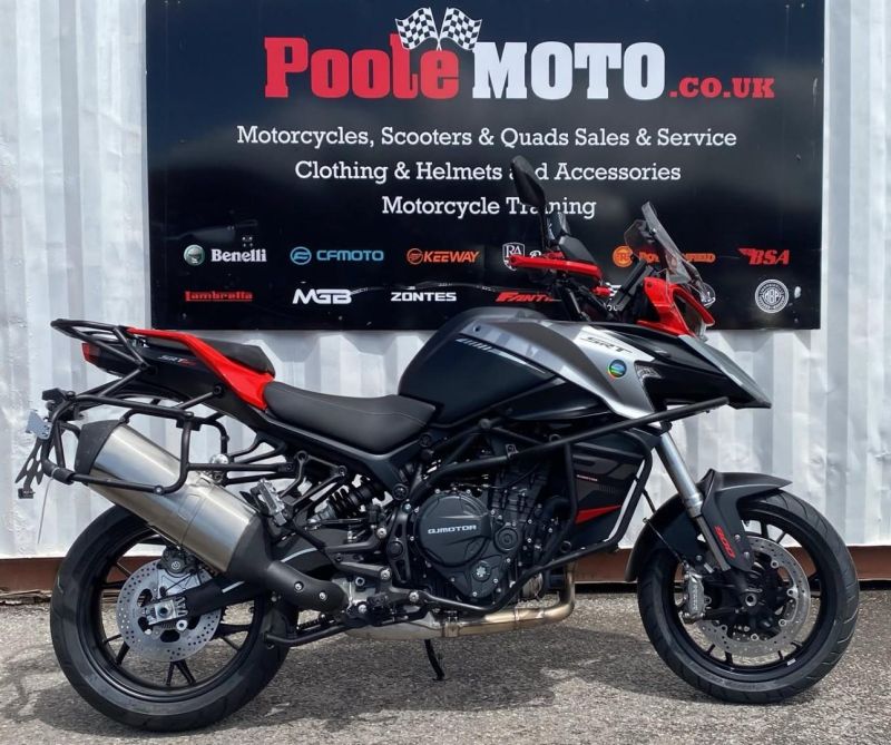 qjmotor SRT 900 S