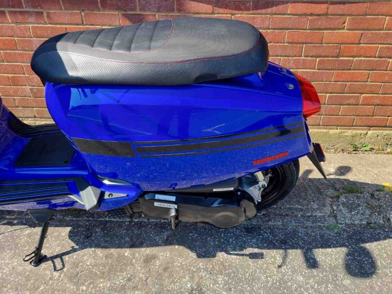 lambretta V125 SPECIAL