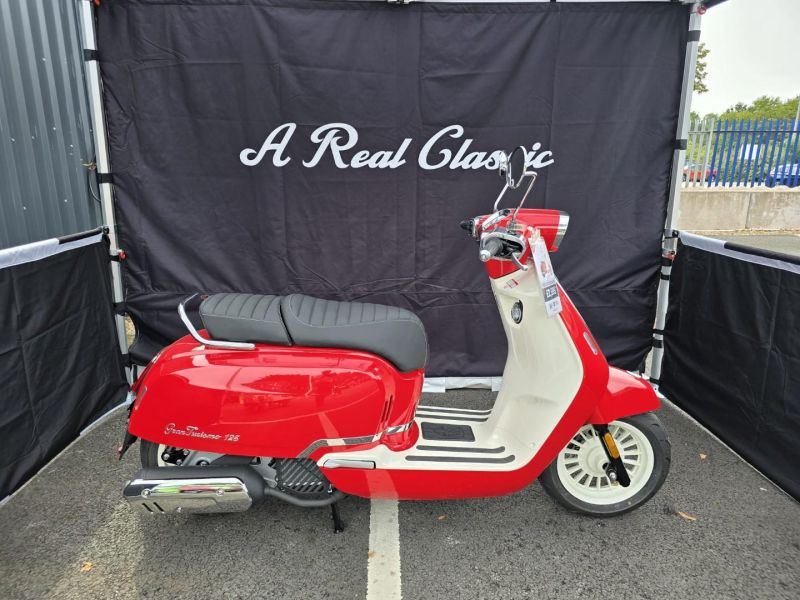 royal alloy GT2 125 ELEGANCE