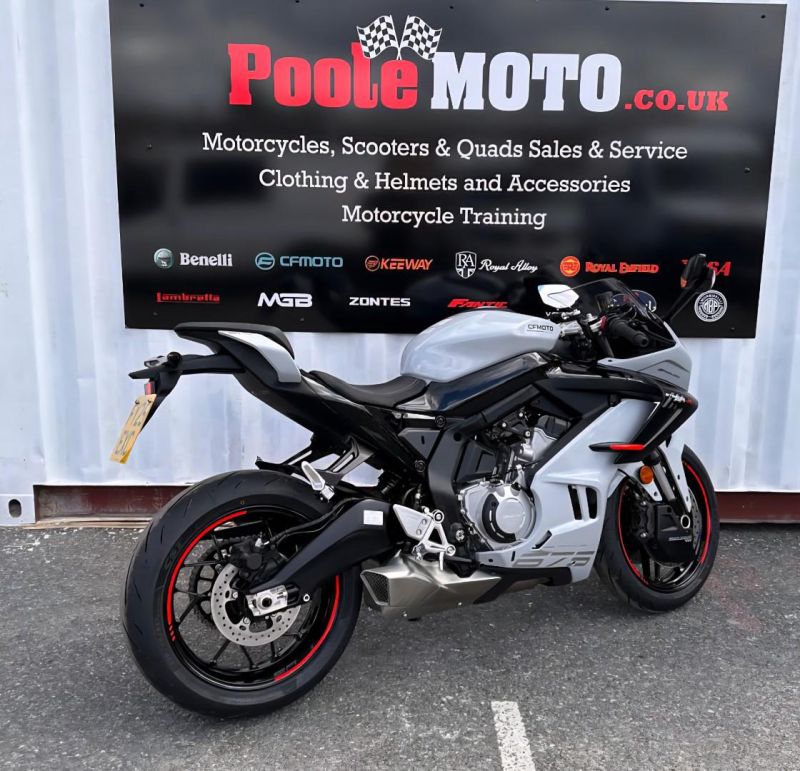 cfmoto 2wheel CF 675SR-R