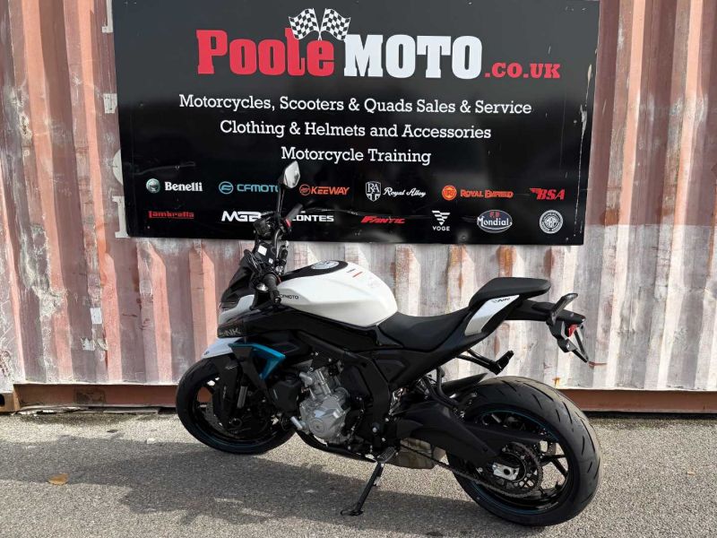 cfmoto 2wheel CFMOTO 675NK