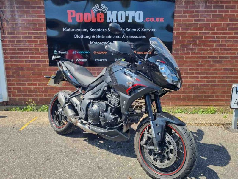 triumph TIGER1050